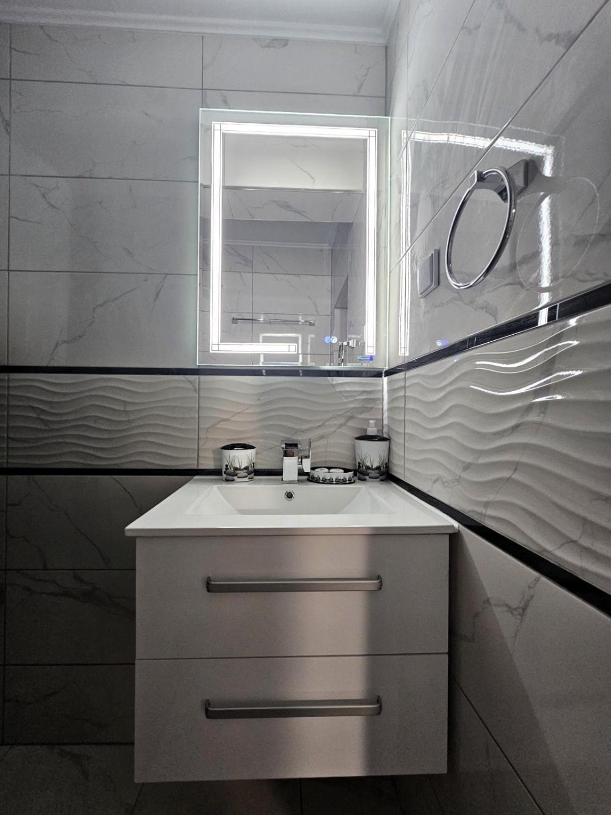 Apartment Bohemi With Free Parking Burgas Exterior photo