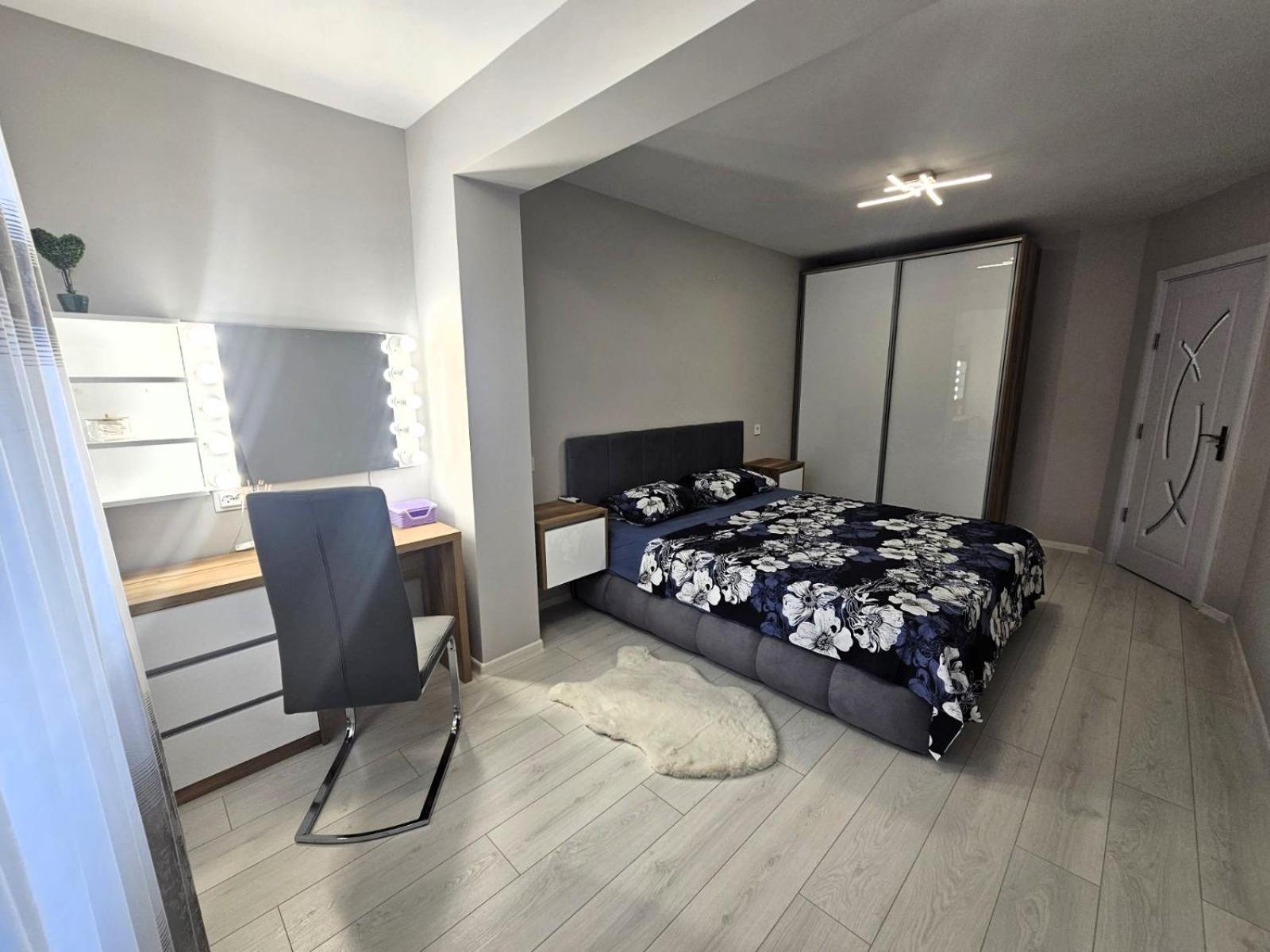 Apartment Bohemi With Free Parking Burgas Exterior photo